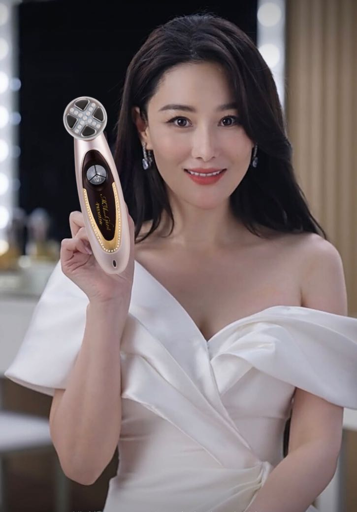 【楽天市場】美顔器 Miss Arrivo Ghost PREMIUMミスアリーヴォゴースト プレミアム リフトアップ 家庭用美顔器 EMS