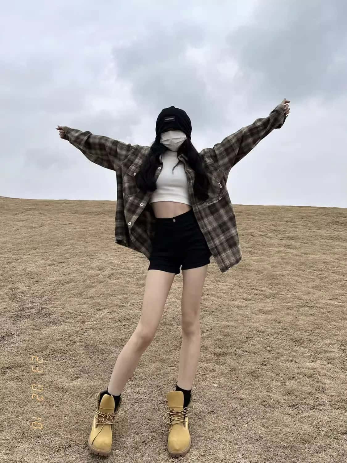 ショートパンツ レディース デニムパンツ ハイウエスト 短パン 美脚 夏 脚長 スリム 着痩せ ジーパン ボトムス ズボン カジュアル 可愛い ジーンズ ホットパンツ 動きやすい 流行り 春秋 大きい