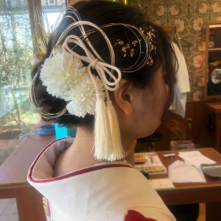 成人式・結婚式・白無垢 胡蝶蘭とマムのヘッドドレス 造花 タッセルリボン 水引き 髪飾り 白 ホワイト[wa123w] ジュエリー・アクセサリー 