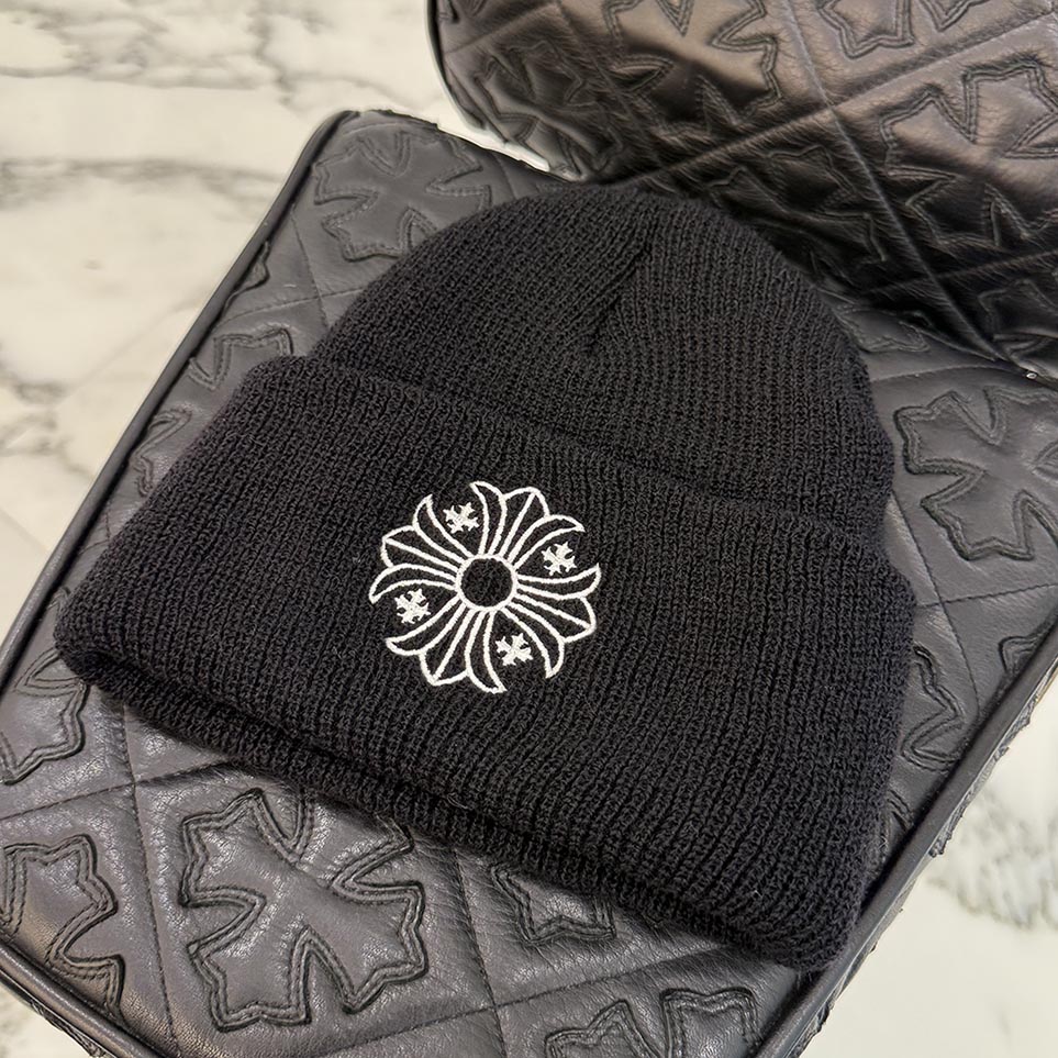 CHROME HEARTS CH Plus WOOL WATCH CAP Size ONE SIZE (23糎)  クロムハーツ CH足し加える 羊毛 ウォッチキャップ ビーニー 編み物帽 CH足し加える刺しゅう 黒いこと×白いこと 大きさONE SIZE (23糎)【260324】【新古品】