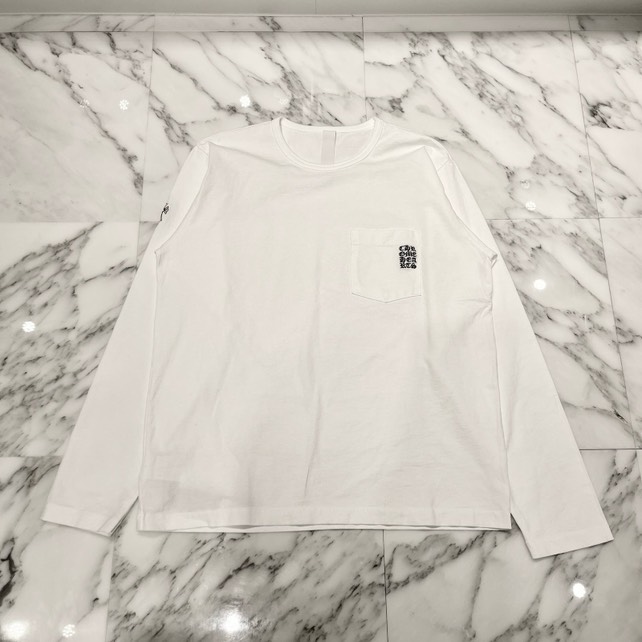 CHROME HEARTS Grp Y Not Light Work Long Sleeve Tee Size XS クロムハーツ ワイ航空マイル ともし火細工物 ロング衣袂ティーシャツ 長袖カットソー ロゴタイプ刺しゅう ヴァーティカルロゴ はりつけ台 白いこと×黒いこと 大いさXS 【260518】【中古-B】
