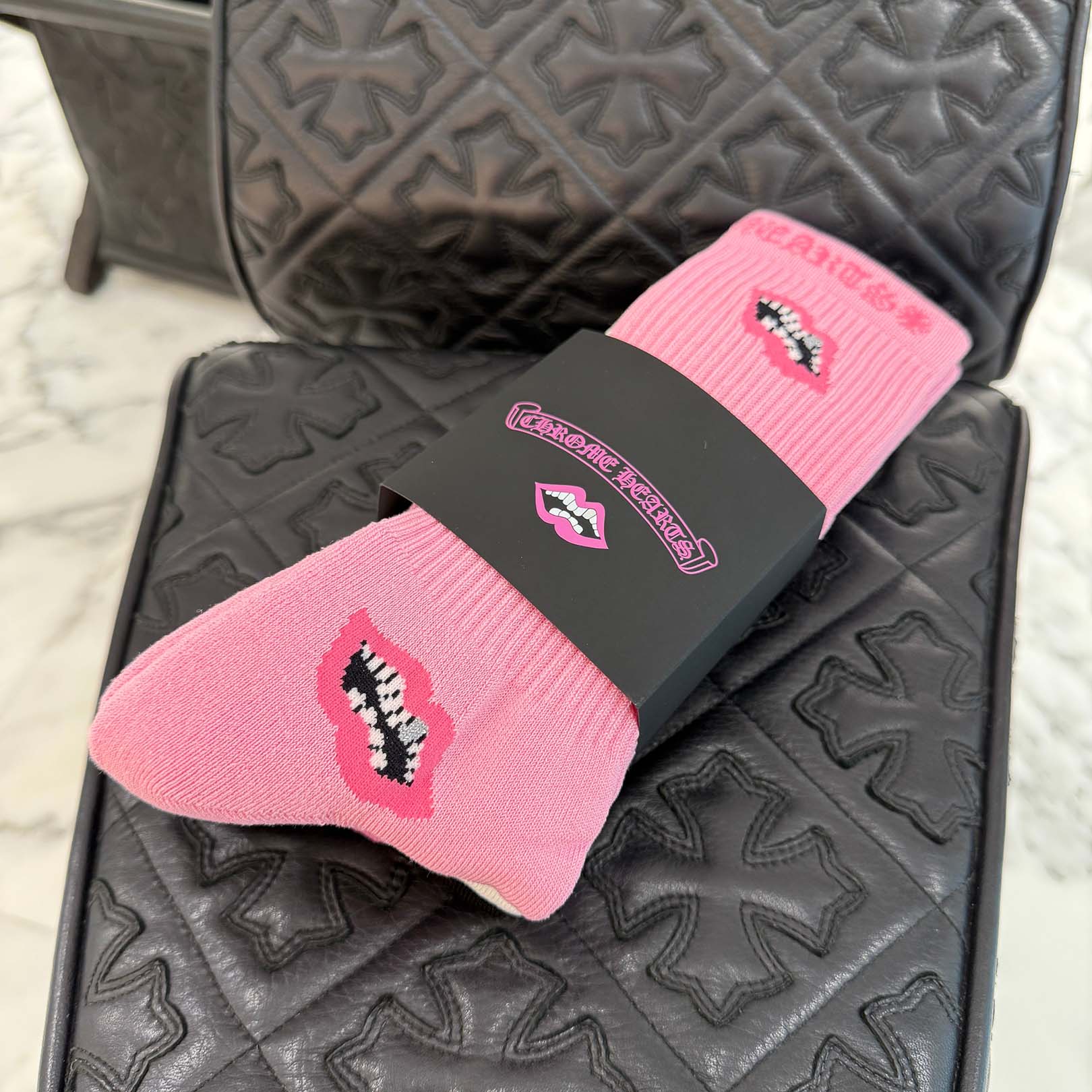 CHROME HEARTS CHOMPER SOCKS 3足セットのピンクのみ CHROME HEARTS CHOMPER SOCKS 3足セットのピンクのみ CHROME