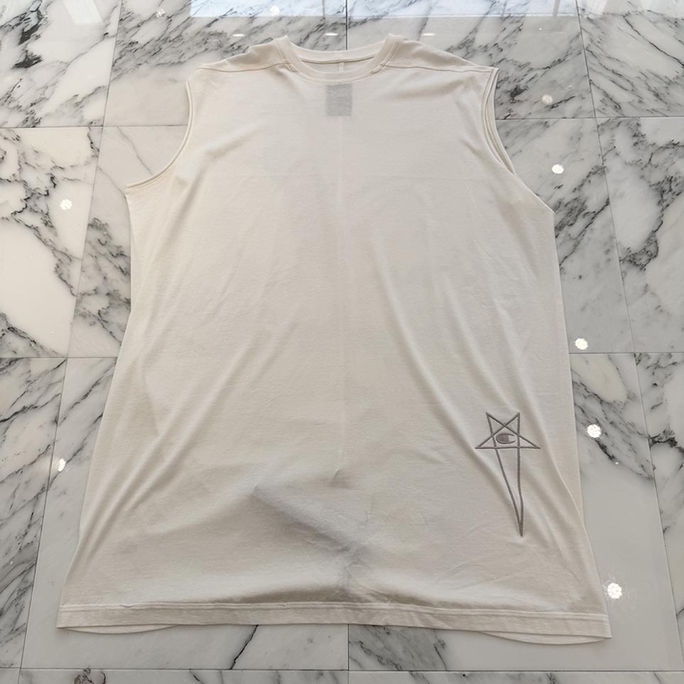 Rick Owens × Champion 2023SS TARP Tee CM02C9231CHJEG Size L リックオウェンス×チャンピョン タープ Tシャツ タンクトップ ノースリーブTシャツ ロゴ刺・墸 オーバーサイズ ミルク サイズL【250917】【新古品】|メメントスオンライン店