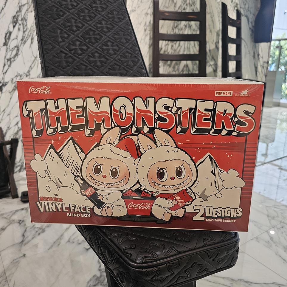 【新品未使用品】The MONSTERS チェックメイト2個セット Amazon.com: POP MART The Monsters Let's Checkmate Series