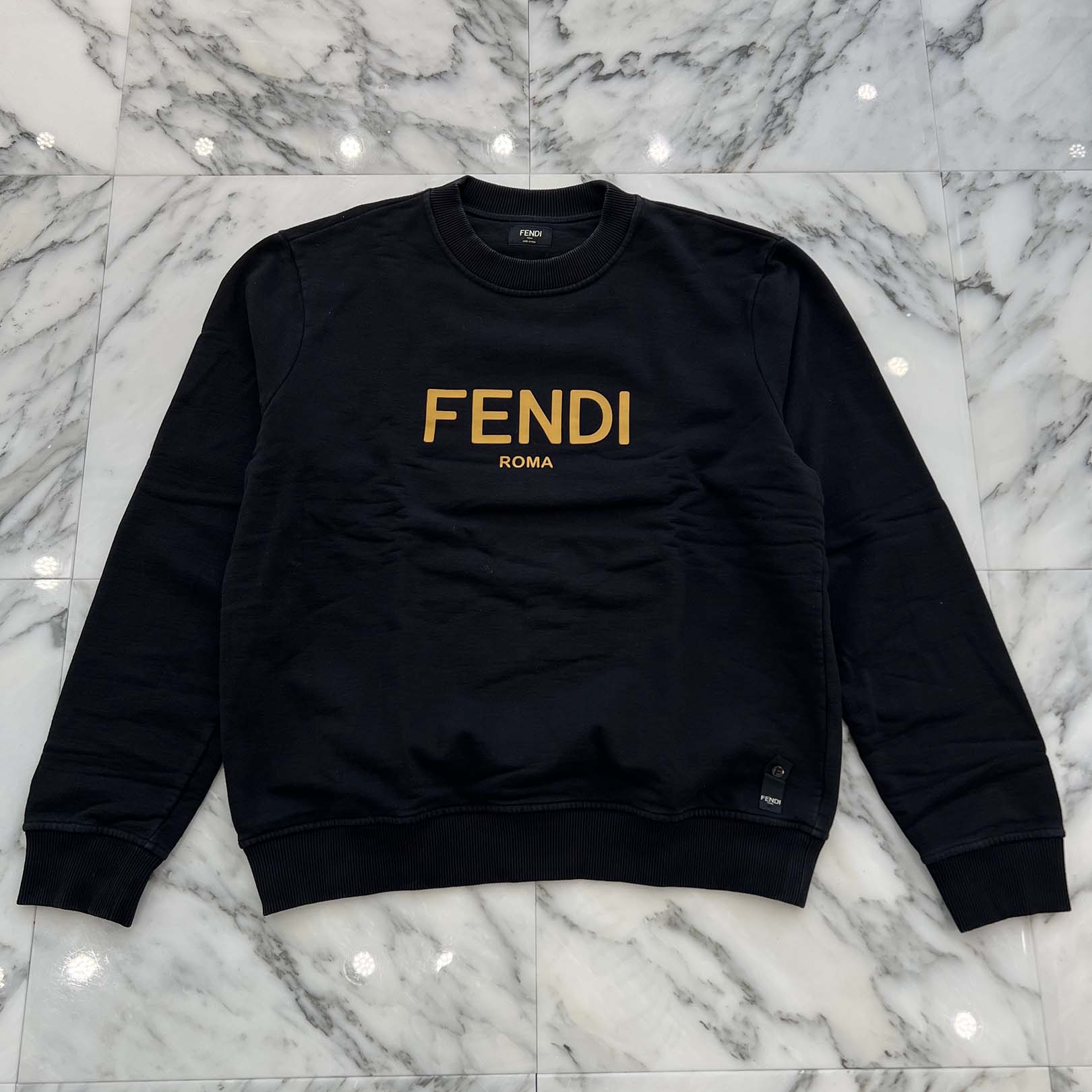 FENDI フェンディ スウェット トレーナ レディース FENDI(フェンディ) スウェット・トレーナー(レディース) - 海外通販のBUYMA