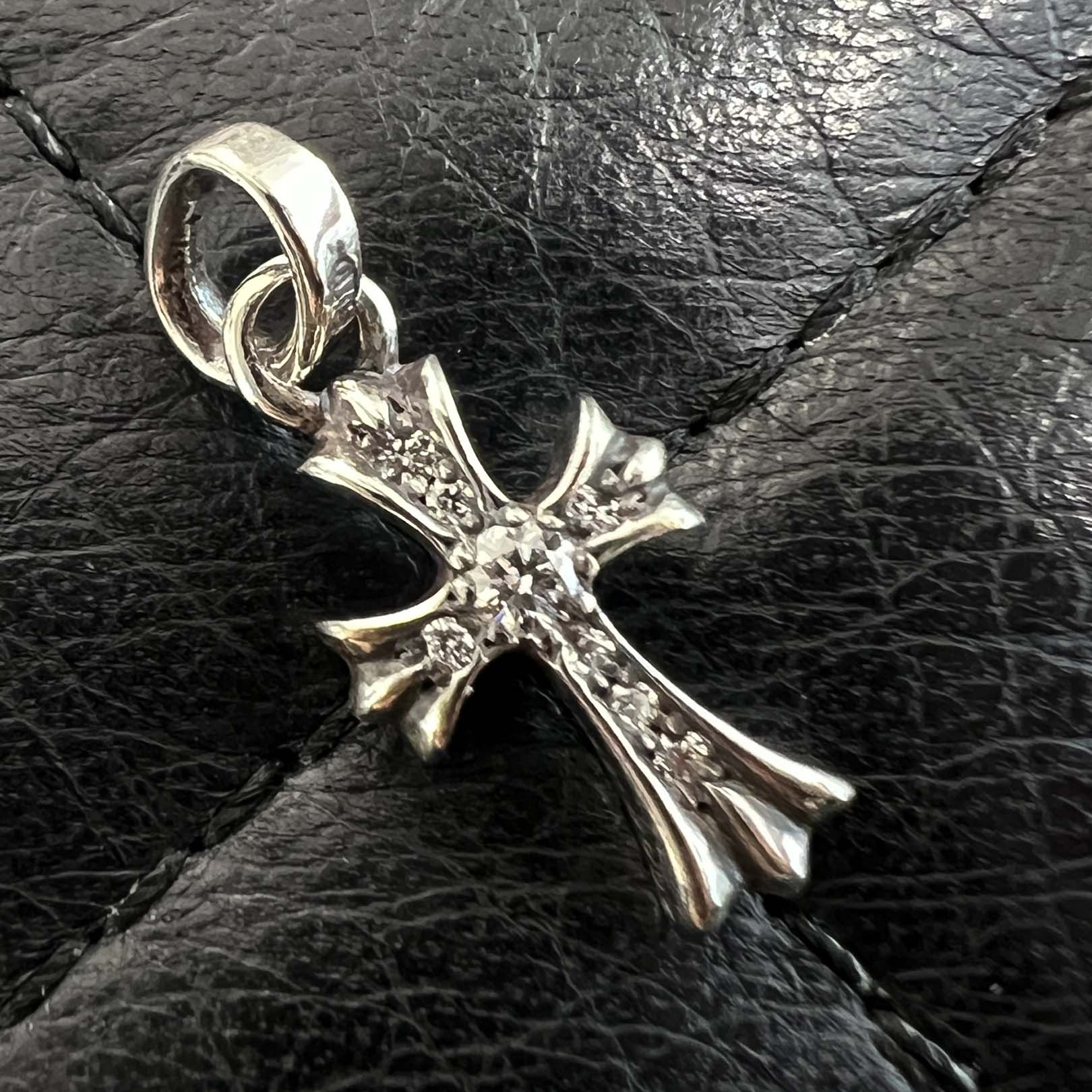 楽天市場】CHROME HEARTS FOTI MAHALIA PENDANT W/DIAMONDS クロム