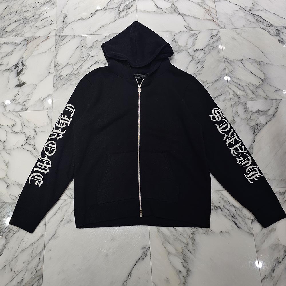 CHROME HEARTS Y NOT Arm Logo Cashmere Knit Zip Up Hoodie Size L クロムハーツ ワイ航空マイル 腕ロゴタイプ カシミール ジップアップフーディ ジップアップパーカー 編み物パーカー ロゴタイプ刺しゅう ダガージップ クロスボールジップ 黒いこと×白いこと 大いさL【260109】【新古品】