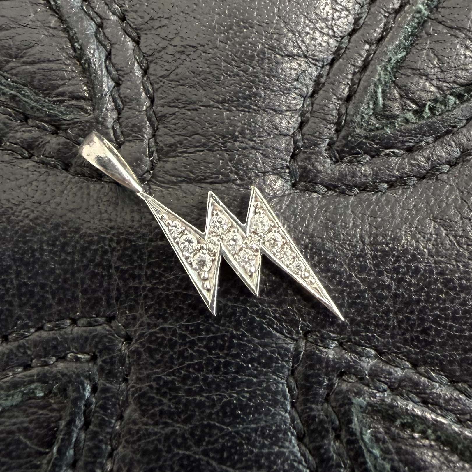 EYEFUNNY 18K WG Lightning Pav・・ Diamond Pendant Charm 98377 FF アイファニー 18K WG 雷火 パヴェダイヤ シャンデリヤ 惹きつける シャンデリヤいの一番 佩び物 首飾りいの一番 18金 白いことゴールド【260221】【中古-A】