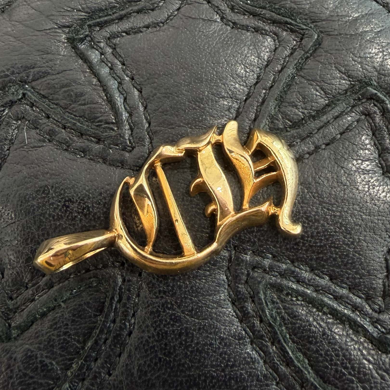 CHROME HEARTS 22K CH Logo Pendant Charm クロムハーツ 22K CHロゴタイプ シャンデリヤ引きつける シャンデリヤとっ始め 首飾りとっ始め 付属物 22金 ゴールド【260223】【中古-A】