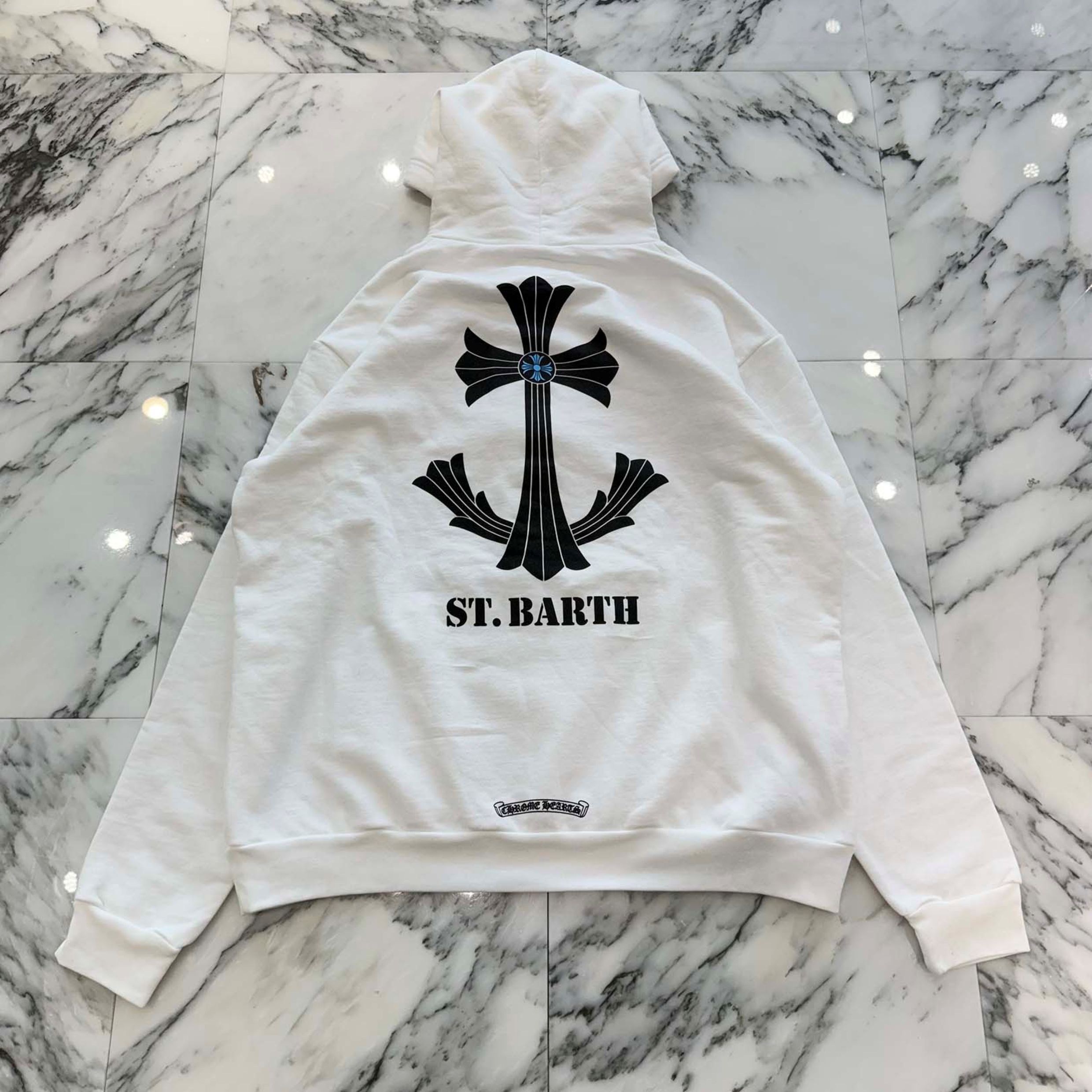 CHROME HEARTS St. Barth Limited CH Plus Pullover Hoodie Size L クロムハーツ セントバース 制限事項 CH足し加える プルオーバーフーディ ティーシャツパーカー サンバルテルミー島 白いこと×ともし火青碧×黒いこと 大いさL【260321】【新古品】