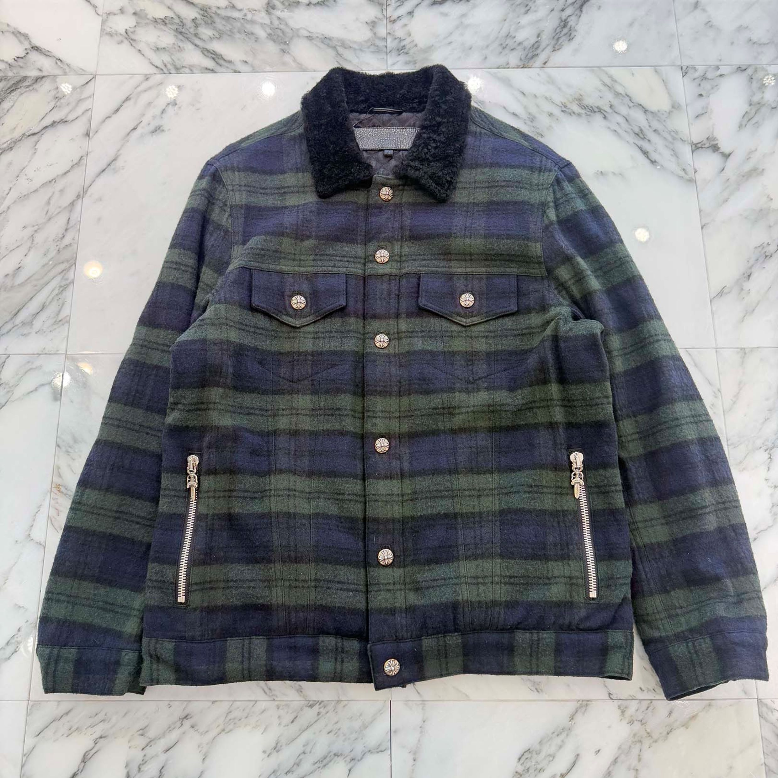CHROME HEARTS Y NOT Back Flare Knee Cross Ball Button Flannel Check Shirt Jacket Size L クロムハーツ ワイノット バックフレアニークロスボールボタン フランネルチェック シャツジャケット ブラック&times;ネイビー&times;グリーン サイズL【260321】【中古-A】｜メメントスオンライン店 420,000円