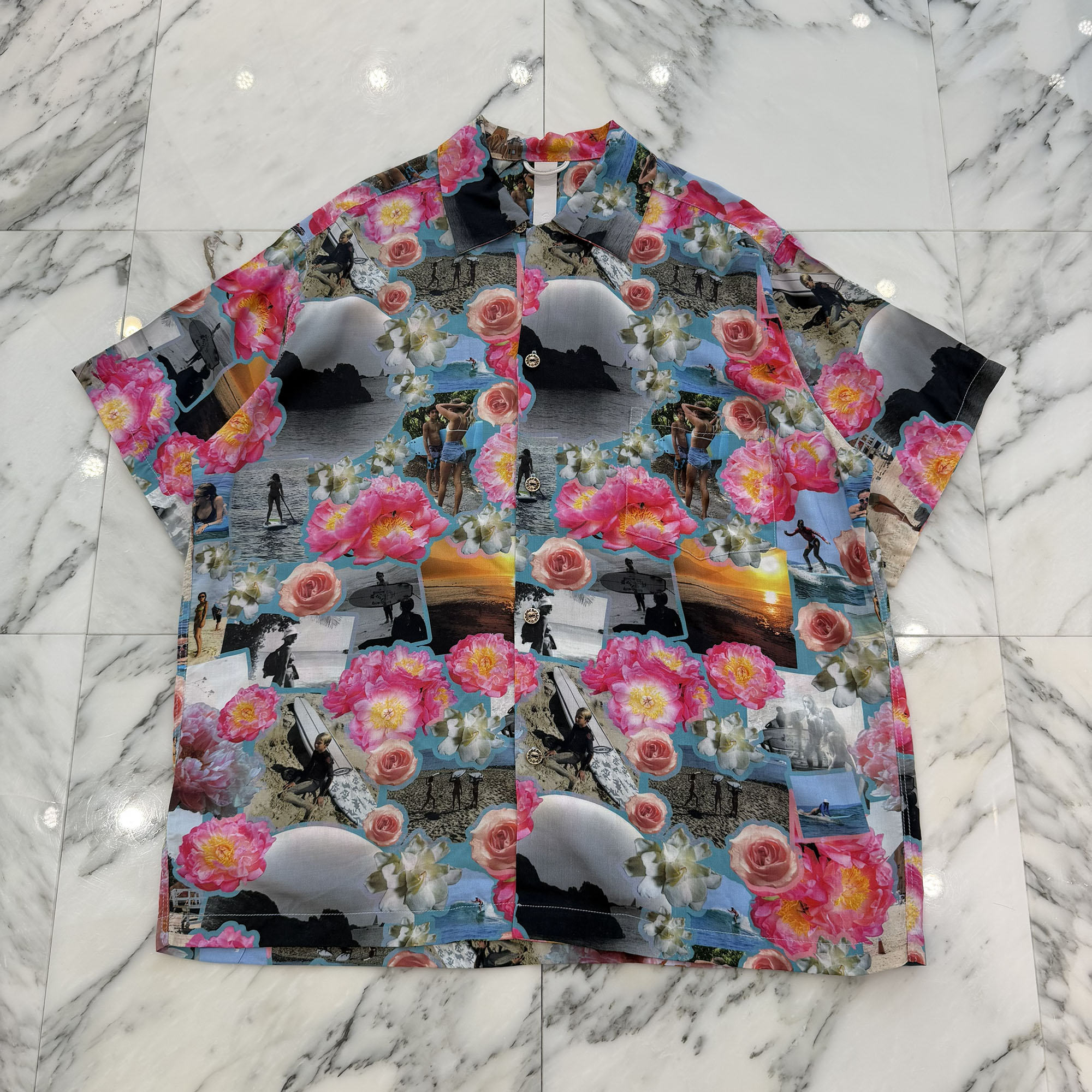CHROME HEARTS Y NOT Multi Aloha Surf Short Sleeve Rayon Shirts Size XL クロムハーツ ワイ航空マイル マルチ アロハサーフ 遊撃手衣袂 人絹プルオーバー 半袖プルオーバー アロハシャツ 映し絵刷り上げる 花柄 ロゴタイプ目じるし名取り草 マルチ色つや 大きさXL【260420】【中古-A】