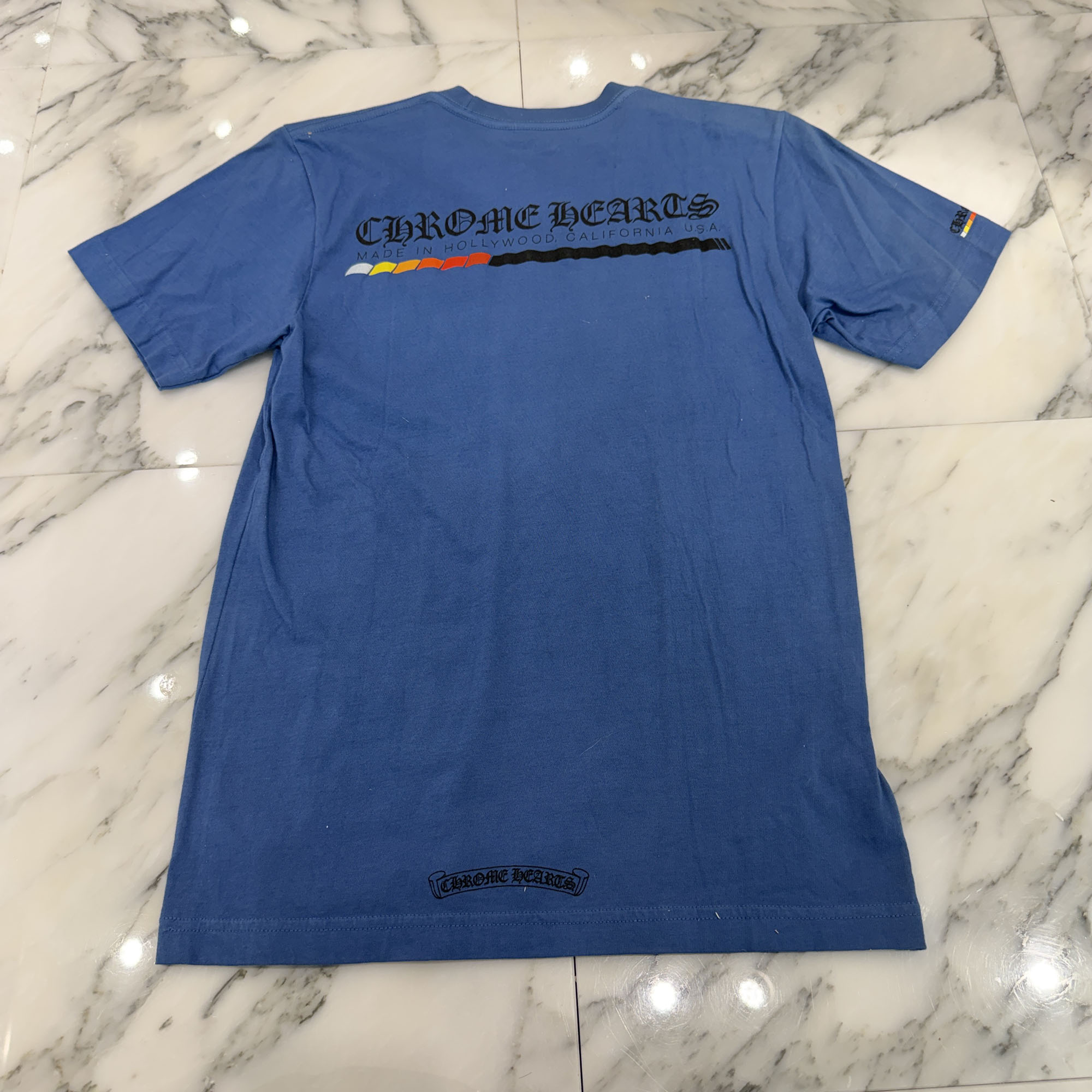 CHROME HEARTS Neon Bar Logo Tee Size S クロムハーツ ネオンバーロゴプルオーバー 半袖カットソー ポケT うしろ側刷り上げる 袖ロゴタイプ 白いこと×マルチ色合い 大きさS【260429】【中古-B】
