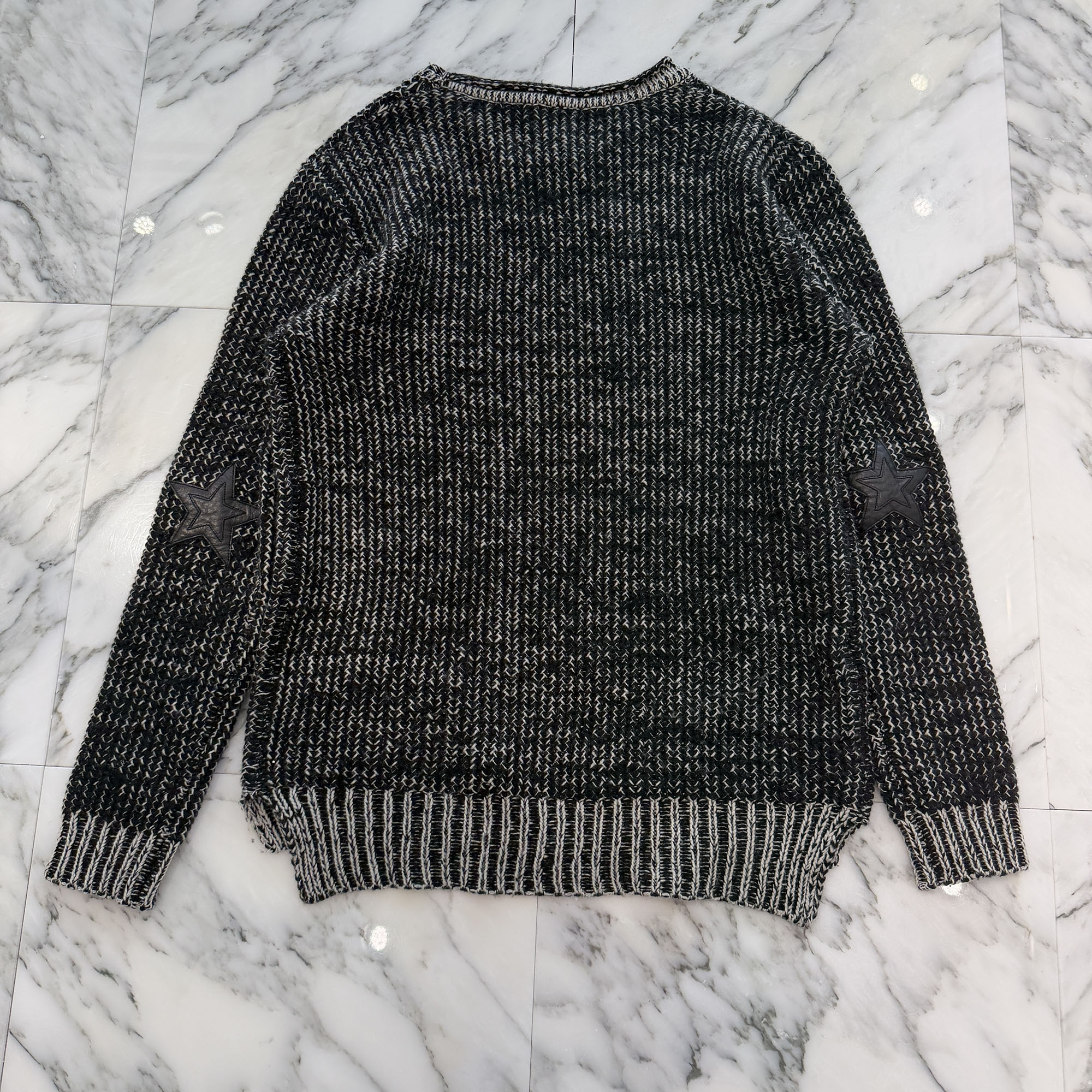 CHROME HEARTS Y NOT Star Leather Patch Cashmere Knit Sweater Size S クロムハーツ ワイ航空マイル スターレザーパッチ カシミヤニットセーター なめし革継ぎ切れ 袖継ぎ切れ 年寄りのCr レディースCr 大層らしい大きさ 黒いこと×白いこと 大きさS【260502】【中古-A】
