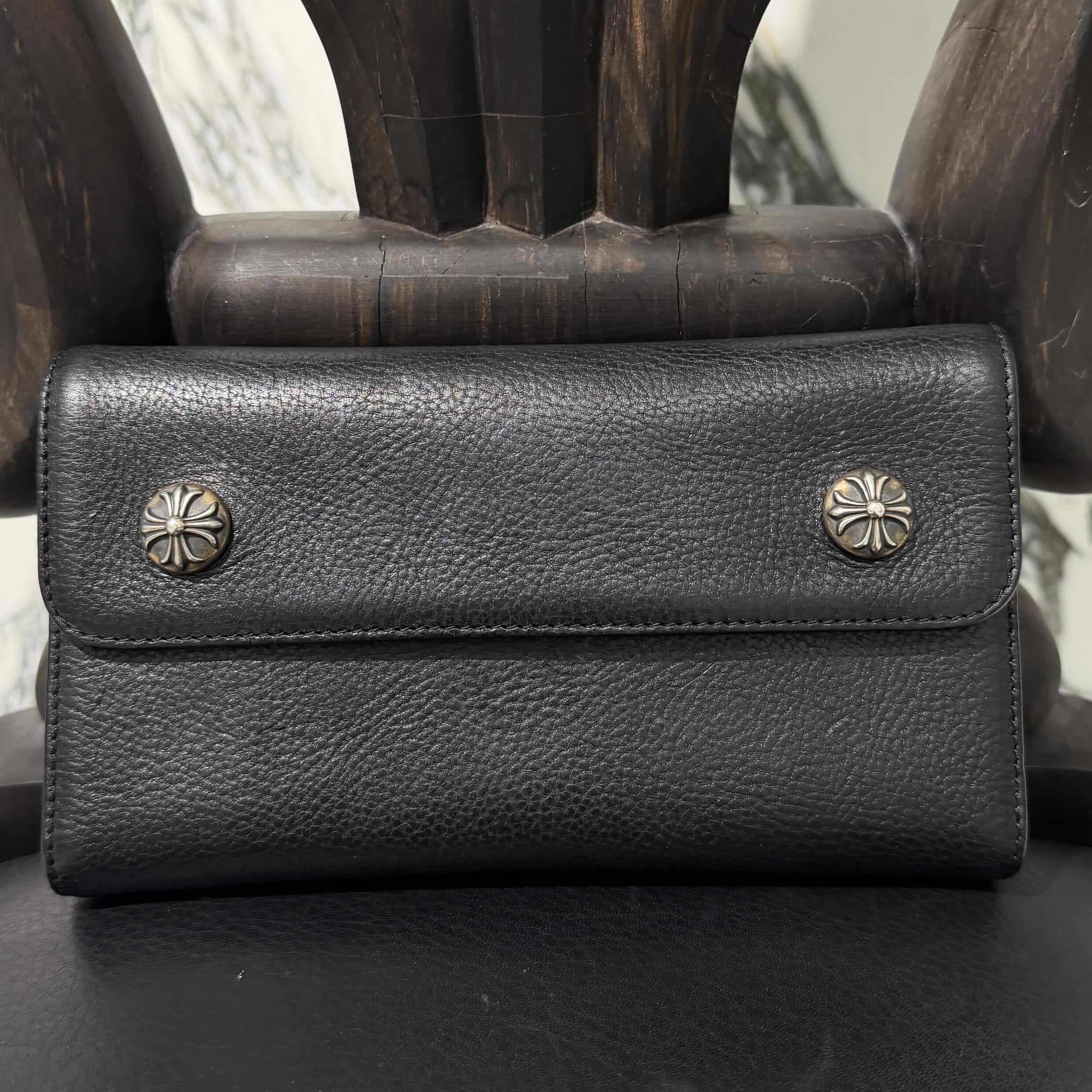 CHROME HEARTS Wave Cross Ball Wallet クロムハーツ ウェーブクロスボール ウォレット 三つ折り 長財布 レザー ダガージップ シルバー925 ブラック【260505】【中古-A】|メメントスオンライン店