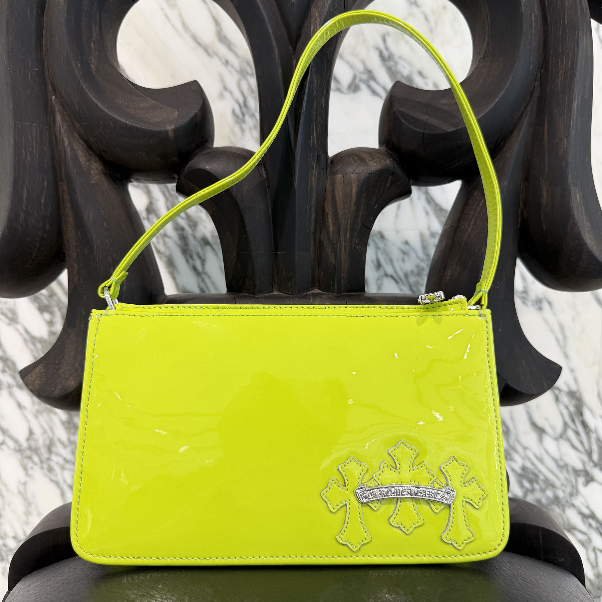 CHROME HEARTS The Night Patent Leather Hand Bag クロムハーツ ザ・ナイト パテントレザーハンドバッグ 肩掛けバッグ 3クロスパッチ シルバープレート ダガージップ レディースバッグ カーフスキン ライムイエロー【260510】【中古-A】｜メメントスオンライン店