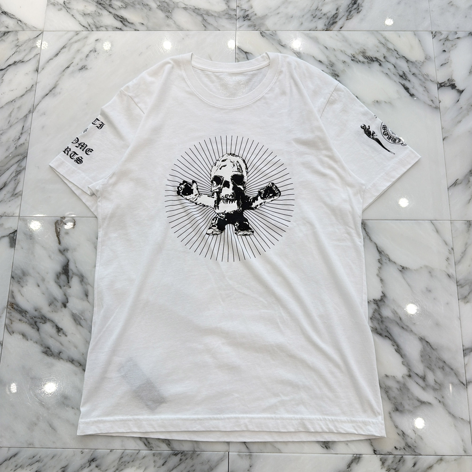 CHROME HEARTS FOTI Harris Teeter Print Tee Size M クロムハーツ フォティ・ハリスティーター 刷り上げる プルオーバー 半袖カットソー スカル主題 スクロールロゴタイプ ジャービスプリント 白いこと×黒いこと 大きさM【260520】【中古-B】
