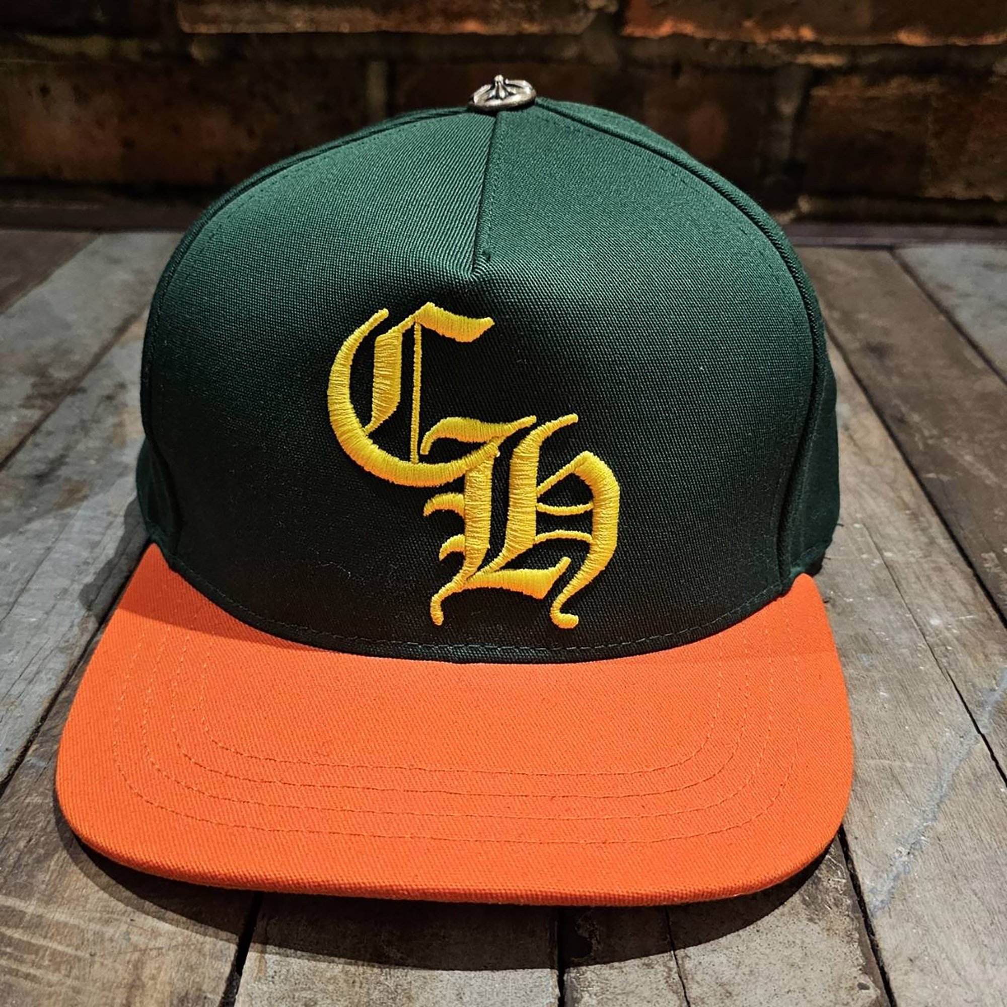 CHROME HEARTS Miami Limited CH Logo Embroidery Trucker Cap Size ONE SIZE (53-60) クロムハーツ マイアミ限定 CHロゴ刺繍 トラッカーキャップ ベースボールキャップ 帽子クロスボール ロゴ刺繍 グリーン×イエロー×オレンジ サイズONE SIZE (53-60)【260601】【新古品】|メメントスオンライン店