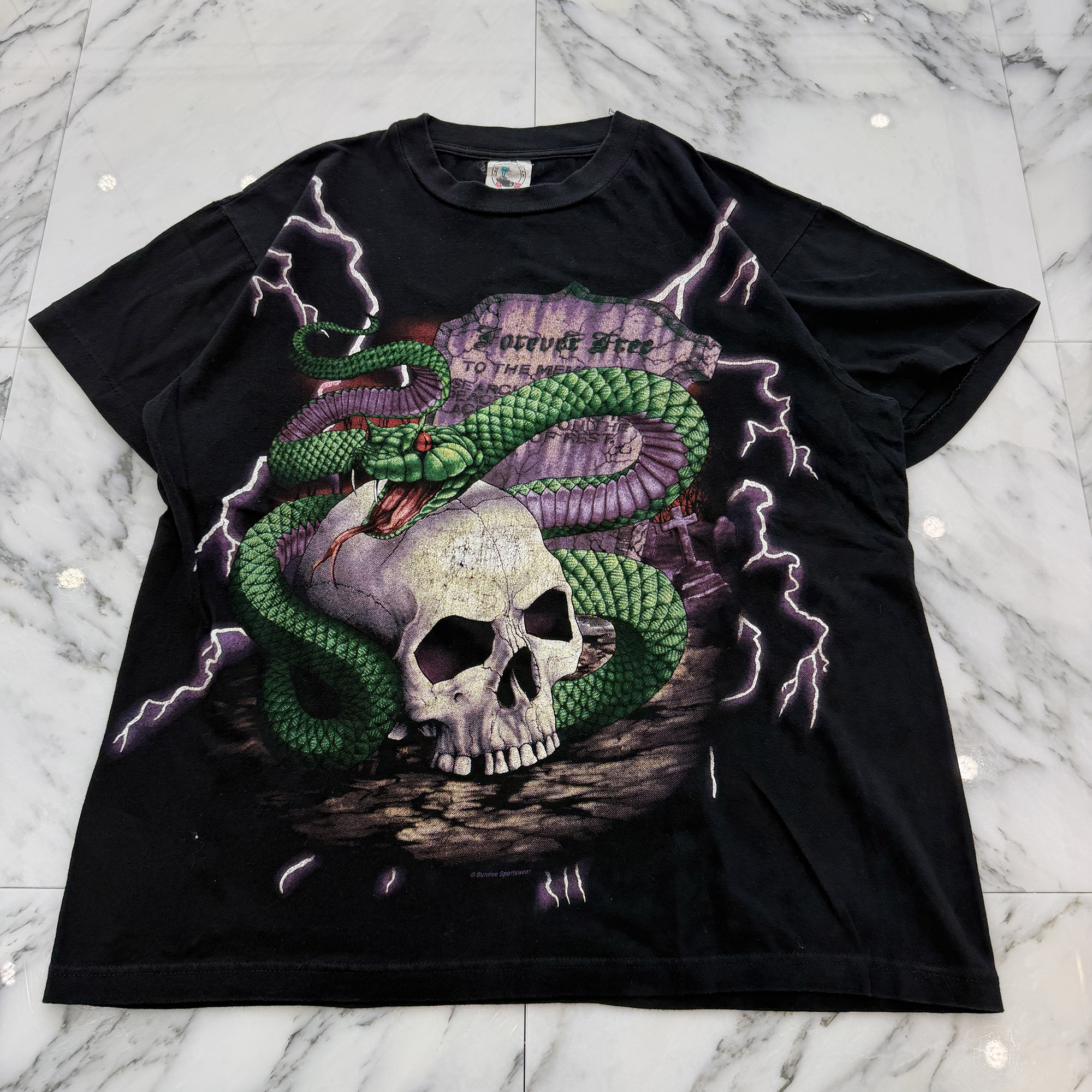 Vintage 90\u0027s American Thunder \" Snake Skull \"" S/S Tee Size L ヴィンテージ 90\u0027s アメリカン サンダー \""スネイク スカル\"" プルオーバー 半袖カットソー ヴィンテージプルオーバー 蛇 骸骨 ドクロ 鷹 雷火 黒いこと 大きさL【260608】【中古-A】"