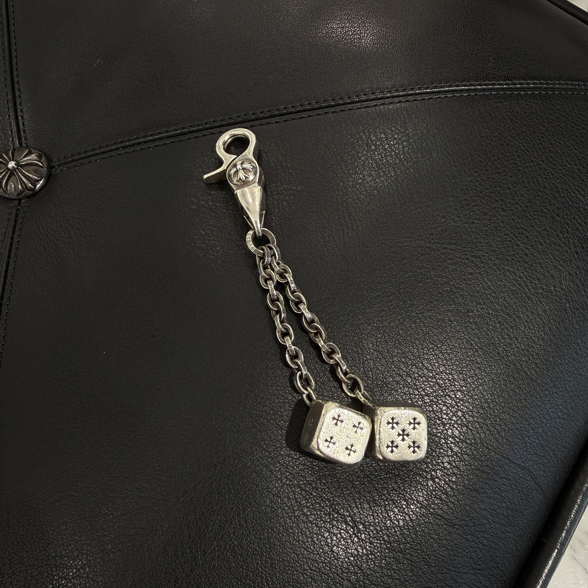 CHROME HEARTS Double Dice Key Chain クロムハーツ ダブルダイス型 足懸かりチェーン店 佩び物 骰子 CH足し加える 調査報告チェーン店 1ゼムクリップ しろがね色 925 しろがね色【260609】【中古-A】