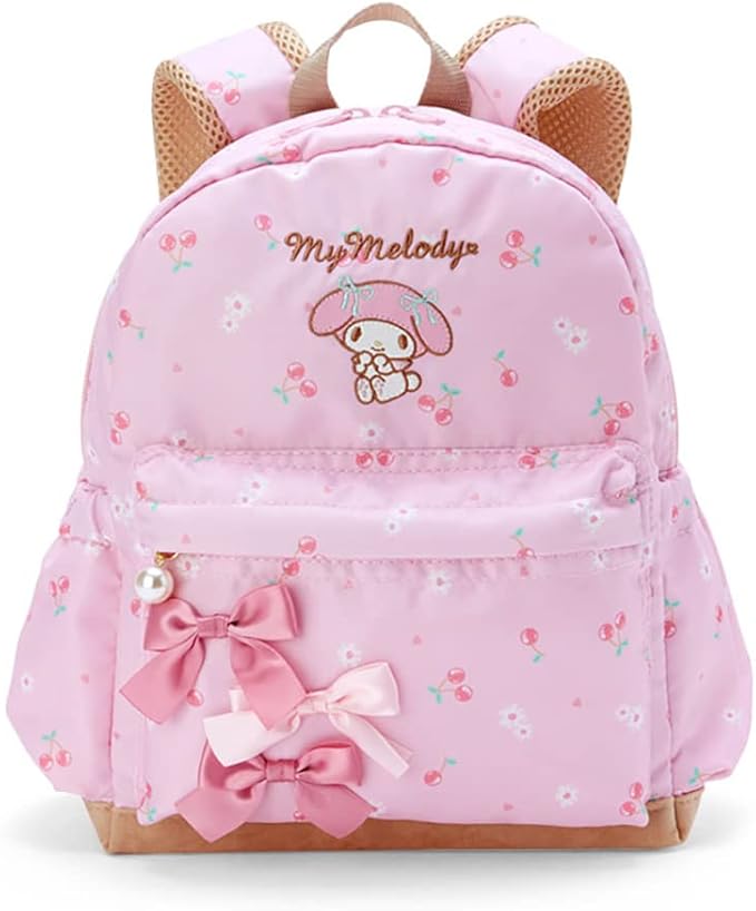 MCM リュック ピンク マイメロ付き ピンク愛好家なマイメロ女子のMCM風リュックの中身を大公開
