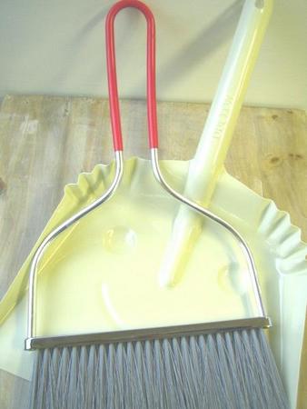 楽天市場 Dulton ダルトン ほうき チリトリ セット アイボリー ブラウン サックス 100 140 ほうき ちりとり ほうきセット ほうき おしゃれ ほうき ちりとり セット おしゃれ ホウキ 箒 メルシープレゼント 雑貨屋