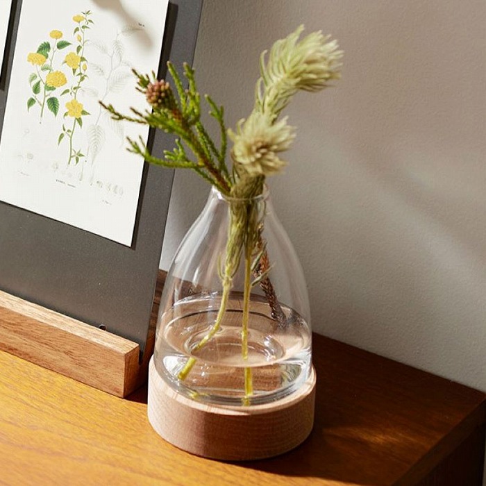 楽天市場】フラワーベース バド アンバー グリーン 存在感のある