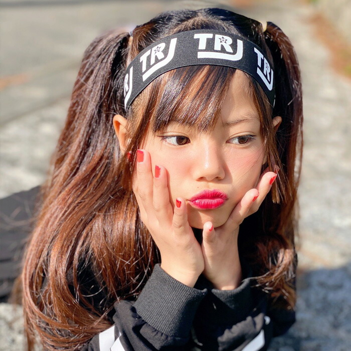楽天市場 スポーツ ヘアバンド Trj ヒップホップ 女の子 男の子 ブラック 大 小 2サイズ バンダナ ネックウォーマー ヘッドバンド バンド スポーツバンド ロゴ 英文字 スポーツ ヘアゴム 子供 キッズ ジュニア ガールズ ダンス衣装 ヒップホップ Hiphop マーキュリー
