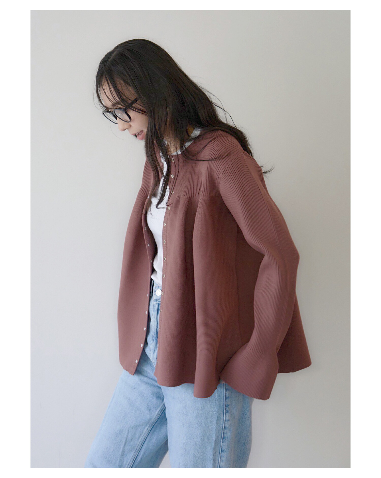 SHIORI×MERI ボリュームペプラムカーディガン(グレーブラウン) 楽天市場】SHIORI×MERI ボリュームペプラムカーデ : meri