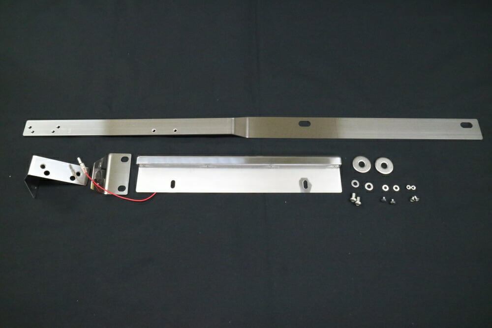ジムニー JB64 インテークチャンバー ステンレス : メタル