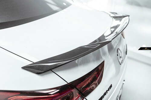 【FUTURE DESIGN】BENZ メルセデス・ベンツ CLA-Class W118 トランク用リアスポイラー 本物DryCarbon ドライカーボン CLA180 CLA200d CLA35 CLA45