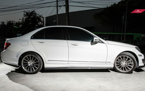 【FUTURE DESIGN】BENZ メルセデス・ベンツ C-Class W204 S204 C204 前期車サイド用サイドスカート スポイラー ステップ 本物DryCarbon ドライカーボン AMG 81,400円