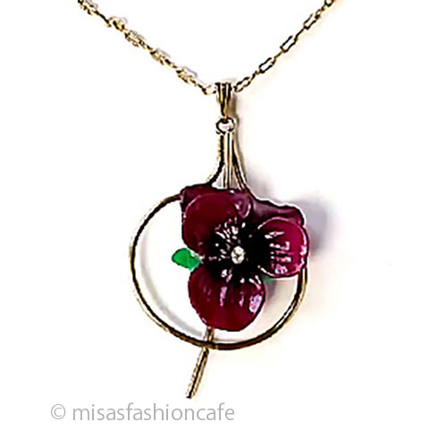 ヴィンテージネックレス すみれ スミレのお花 Vintage アンティーク アクセサリー ビンテージジュエリー・ヴィンテージコスチュームジュエリー 骨董 蚤の市 【海外直輸入ＵＳＥＤ品】