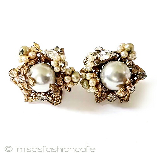 Robert イヤリング　パール＆クリスタルの花　ヴィンテージイヤリング　コスチュームジュエリー　　ビンテージ　Vintage・　アンティーク　アクセサリー　ヴィンテージジュエリー　蚤の市　プレゼント　ギフト【海外直輸入USED品】