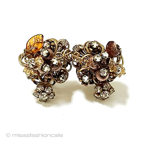ヴィンテージジュエリー Robert ロバート イヤリング 花 フラワー ビンテージ Vintage・ アンティーク アクセサリー コスチュームジュエリー プレゼント ギフト【海外直輸入USED品】|ミサズ・ファッション・カフェ