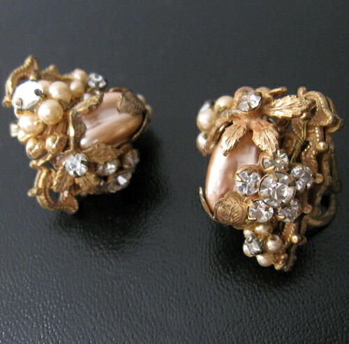 Mfcafe An Vintage Original By Robert Baroque Pearl Vintage Original By Robert Baroque Pearl Earrings Antique Jelly Jewellery