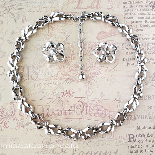 アメリカンビンテージ　トリファリ ネックレス　2点おまとめサービスプライス 楽天市場】Trifari トリファリ ゴールドの葉ネックレス Vintage