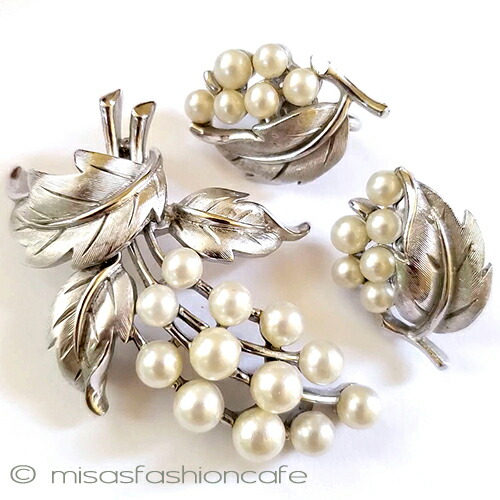 楽天市場】Trifari トリファリ ブローチ＆イヤリングセット パール 金