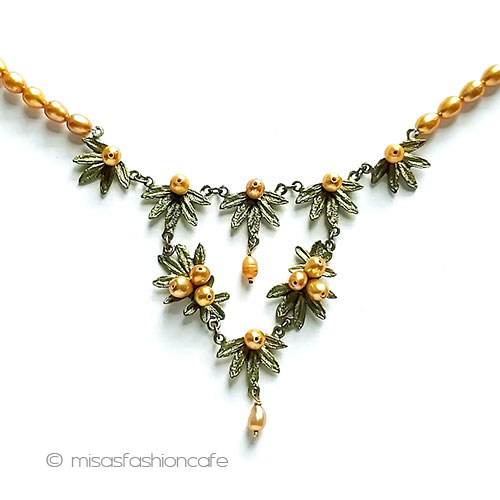 マイケルミショー　真珠の花　ローズ　野ばら　ネックレス　野バラ　　MichaelMichaud　フラワーモチーフ　アクセサリー　大人可愛い
