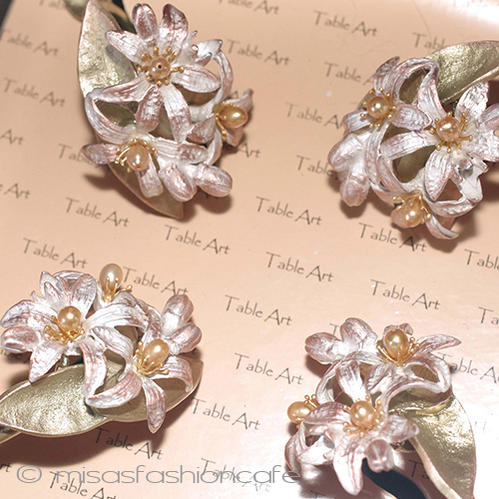 楽天市場】ハゴロモ草の雫 ブローチ マイケルミショー 美術館