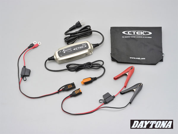 91496→93007 デイトナ CTEK バッテリーチャージャー XS0.8JP 防塵防水 バッテリー充電器