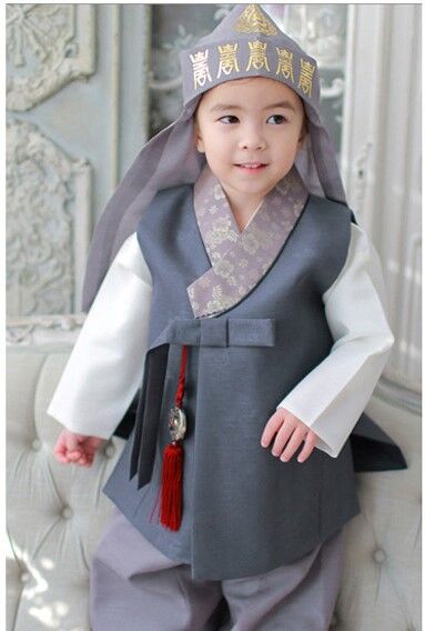 現品 可愛い キッズ ベビー 韓国 子供用 パジ チョゴリ 男の子用 ベーシック系 墨色 1号 8号韓国輸入商品 Fucoa Cl 現品 可愛い キッズ ベビー 韓国 子供用 パジ チョゴリ 男の子用 ベーシック系 墨色 1号 8号韓国輸入商品 Fucoa Cl
