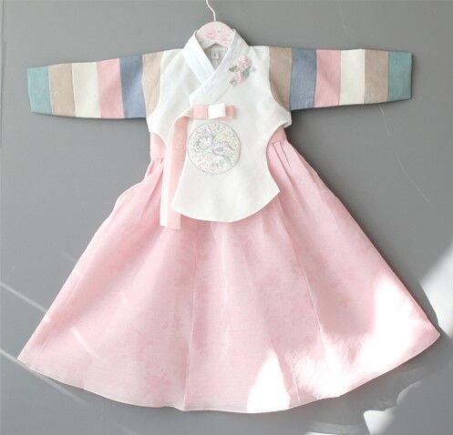 可愛い キッズ ベビー 韓国 子供用 チマ チョゴリ 女の子用 王妃系 白桃色 ホワイト ピンク 1号 10号韓国輸入商品 Ginger掲載商品