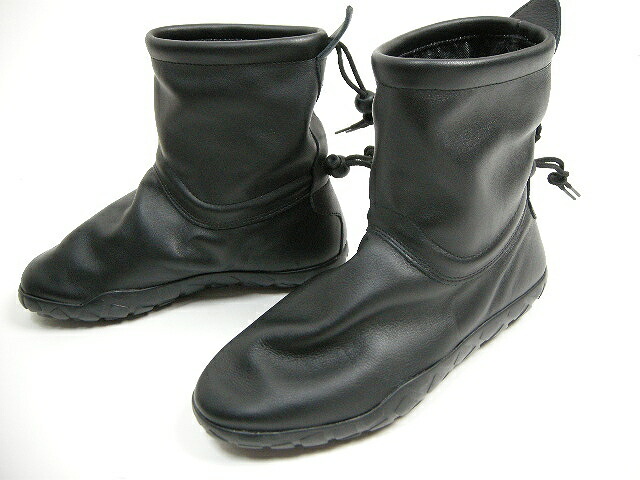 楽天市場 Nike ナイキ X Cdg Comme Des Garcons コムデギャルソン Air Chukka Moc エア チャッカモック レザーブーツ スニーカー ブラック9244 レディース メンズ Wmnsウィメンズ サイズus7 Us8 Micce楽天市場店
