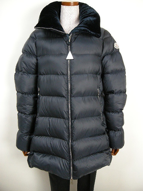 想像を超えての MONCLER モンクレール LABURNUM ダウンコート 0