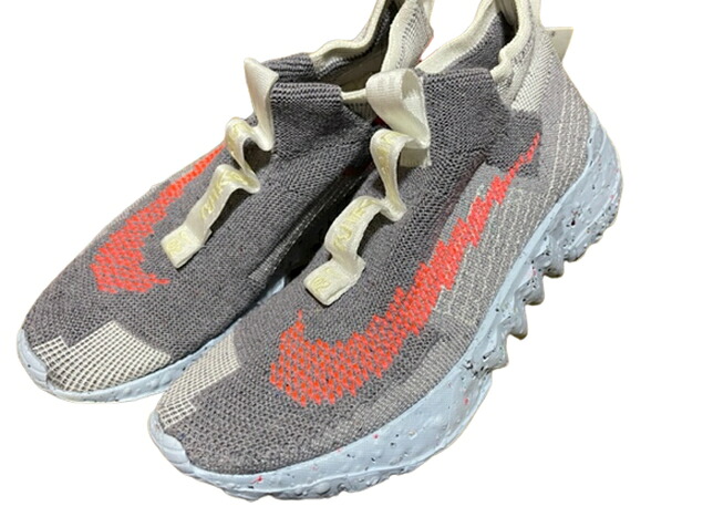 【NIKE SPACE HIPPIE 02 ナイキ スペースヒッピー/grey/total crimson/グレー/トータルクリムゾン/CQ3988-001/スニーカー/シューズ/メンズ/サイズUS10 (28cm) 】｜micce店