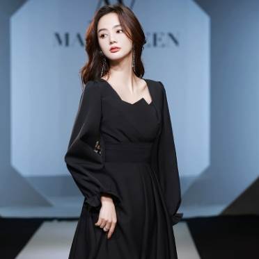 マキシ丈 袖あり 長袖 襟なし スリム タイト ストレート Iライン 大人可愛い きれいめ 上品 おしゃれ かっこいい セ
