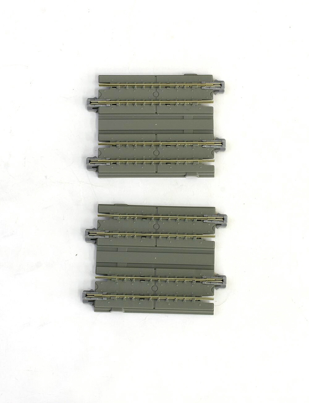 KATO Nゲージ 直線軌道 62mm 40-031 鉄道模型【入手困難希少品】 Amazon | KATO Nゲージ 直線軌道 62mm 40-031 鉄道模型用品