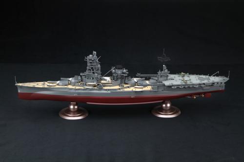 1/350 艦船モデルシリーズ No.12 EX-1 日本海軍航空戦艦 日向(帝国海軍乗組員フィギュア付き)｜ツルマイ模型
