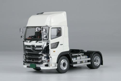 1/50 日野プロフィアSH 4&times;2 ハイルーフ ホワイト 現行モデル｜ツルマイ模型